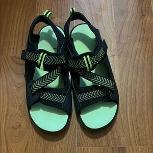 TARGET BOYS STRAPS SANDALS
